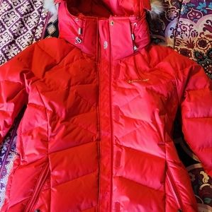 women's Columbia coat no tag but never worn